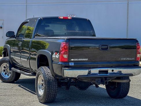 Used 2003 Chevrolet Silverado 2500 LT AWD/4WD image 15