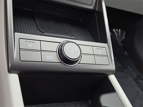 New 2025 Hyundai Kona SEL image 18