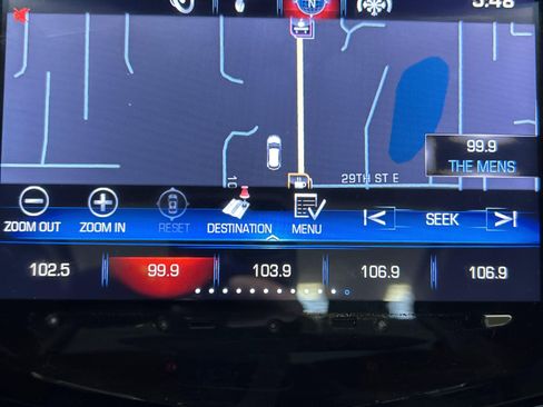 Used 2013 Cadillac SRX Premium image 18