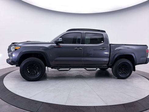 Used 2021 Toyota Tacoma TRD Pro AWD/4WD image 41
