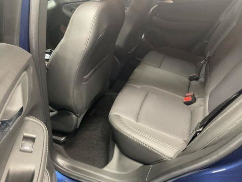 Used 2023 Buick Encore GX Select AWD/4WD image 10