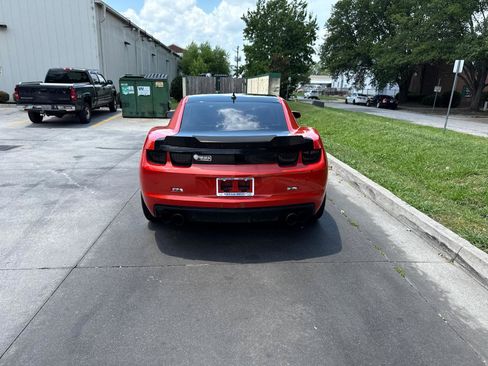 Used 2010 Chevrolet Camaro SS w/ RS Package RWD image 10