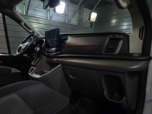 Used 2023 Ford Transit 350 XLT image 14