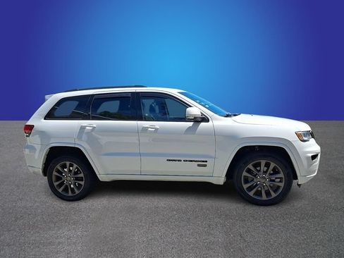 Used 2017 Jeep Grand Cherokee Limited 75th Anniversary AWD/4WD image 3