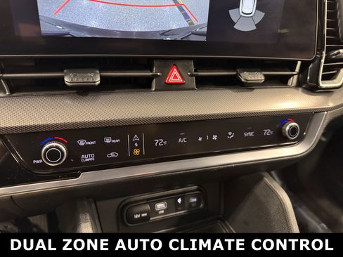 Certified 2025 Kia Sportage SX image 8