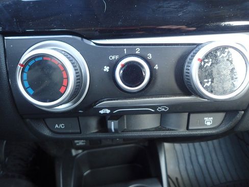 Used 2015 Honda Fit LX image 20