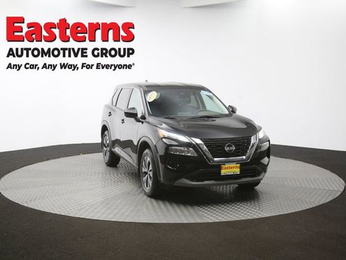 Used 2021 Nissan Rogue SV image 48