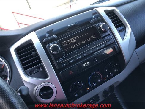 Used 2012 Toyota Tacoma 4x4 Double Cab w/ TRD Sport Pkg image 14