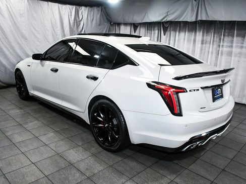 Used 2022 Cadillac CT5 V w/ Cold Weather Package AWD/4WD image 4