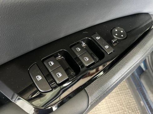 Used 2024 Kia Sportage X-Line AWD/4WD image 5