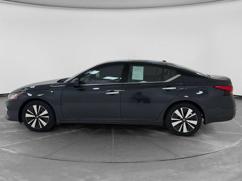 Used 2021 Nissan Altima 2.5 SL FWD image 6