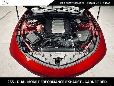 Used 2016 Chevrolet Camaro SS RWD image 43