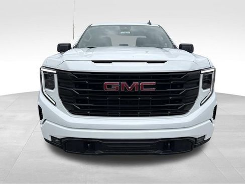 New 2026 GMC Sierra 1500 Elevation w/ X31 Off-Road Package AWD/4WD image 9