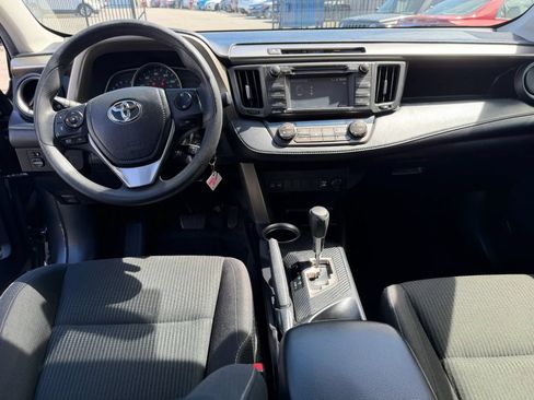 Used 2015 Toyota RAV4 XLE FWD image 32