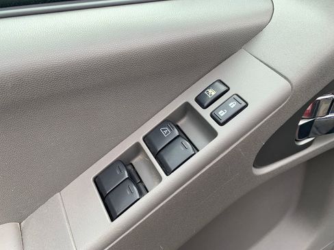 Used 2021 Nissan Frontier SV RWD image 19