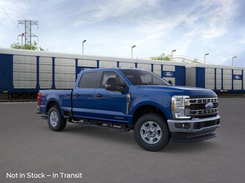 New 2026 Ford F250 XLT w/ FX4 Off-Road Package image 1