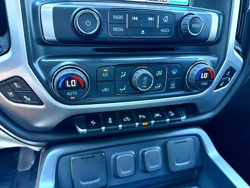 Used 2018 GMC Sierra 1500 SLT image 13