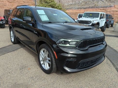 Certified 2023 Dodge Durango R/T image 3