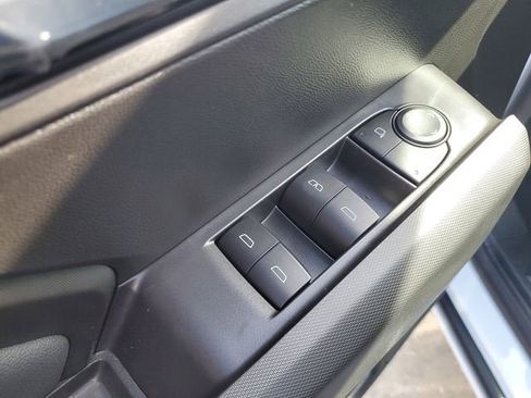 New 2025 GMC Canyon Elevation w/ Convenience Package image 19