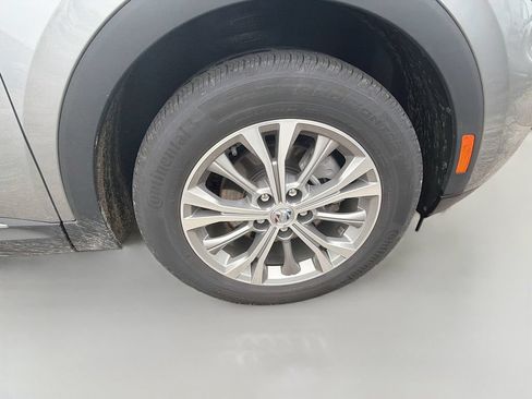 Used 2023 Buick Envision Preferred AWD/4WD image 10