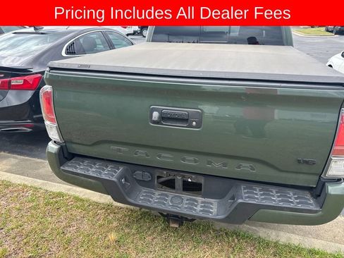 Used 2022 Toyota Tacoma TRD Sport RWD image 5