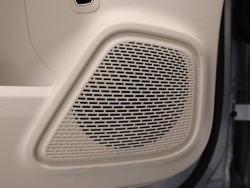 Certified 2025 Mercedes-Benz GLA 250 GLA 250 image 24