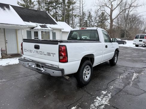 Used 2006 Chevrolet Silverado 1500 W/T image 4