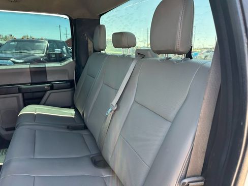 Used 2019 Ford F250 XL w/ Power Equipment Group AWD/4WD image 32