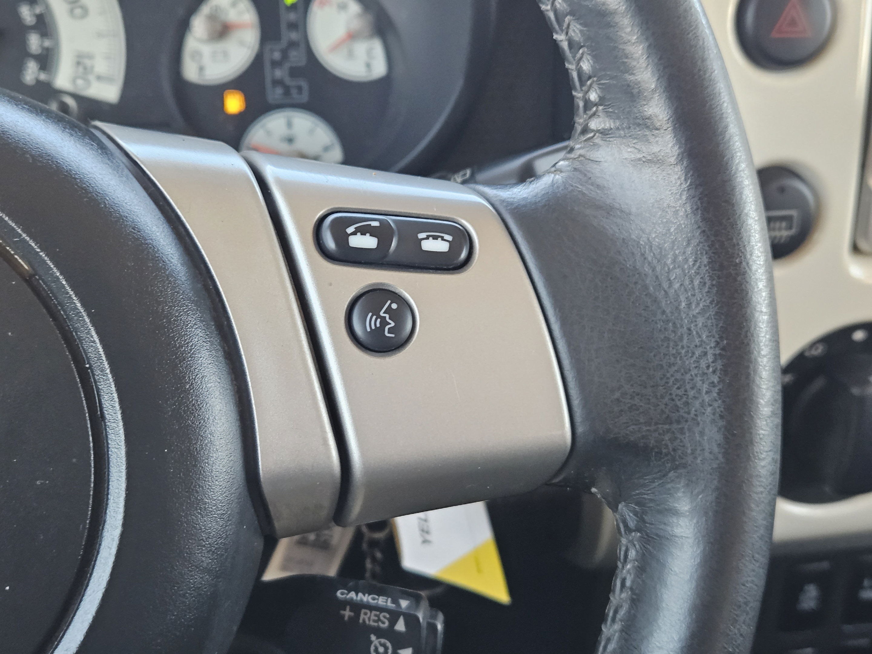 Used 2012 Toyota FJ Cruiser 4WD image 20