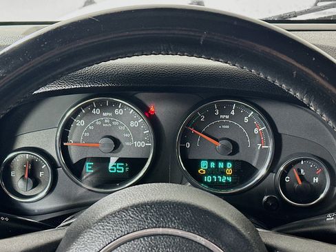 Used 2011 Jeep Wrangler Sport AWD/4WD image 12