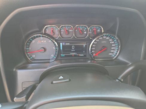 Used 2018 Chevrolet Silverado 1500 LT w/ All Star Edition AWD/4WD image 14