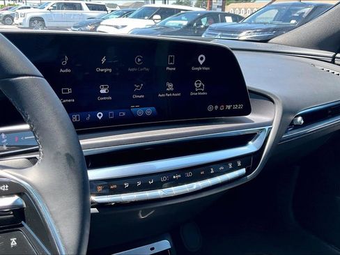 Certified 2024 Cadillac Lyriq Tech w/ Driver Assist Package AWD/4WD image 15