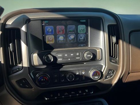 Used 2019 GMC Sierra 2500 Denali w/ Duramax Plus Package image 16