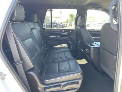 Used 2021 GMC Yukon SLT AWD/4WD image 26