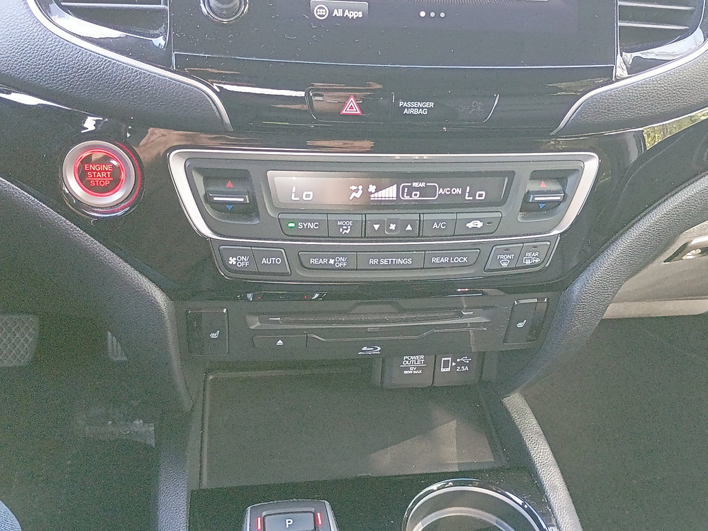 Certified 2022 Honda Pilot Touring image 26