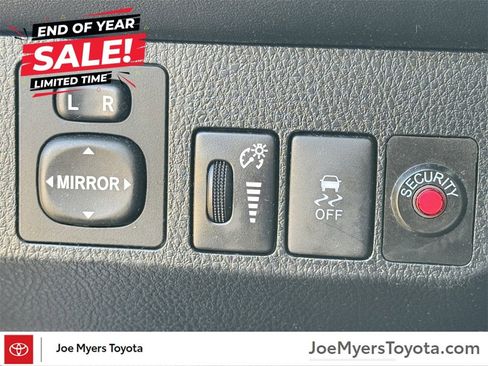 Used 2015 Toyota RAV4 XLE image 23
