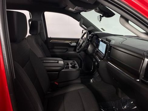 Used 2023 Chevrolet Silverado 1500 LT AWD/4WD image 15