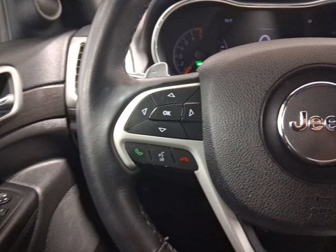 Used 2015 Jeep Grand Cherokee Altitude AWD/4WD image 22