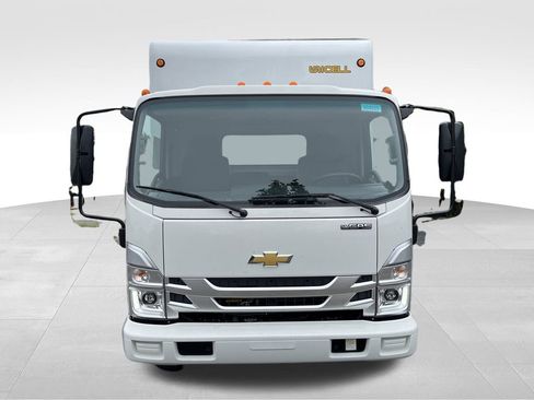 New 2025 Chevrolet Low Cab Forward 5500XG RWD image 7