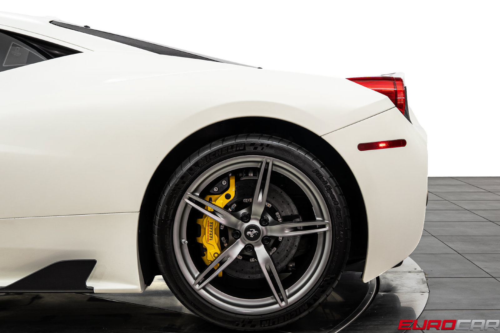 Used 2014 Ferrari 458 Speciale Coupe RWD image 20