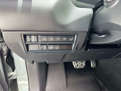 Used 2024 Toyota Sequoia SR5 w/ SR5 Premium Package AWD/4WD image 34