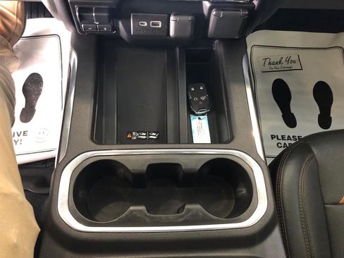 Used 2020 GMC Sierra 1500 AT4 w/ AT4 Premium Package image 26