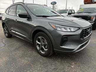 Used 2024 Ford Escape ST-Line w/ Tech Pack #1 video 3