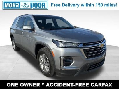 Used 2023 Chevrolet Traverse LT