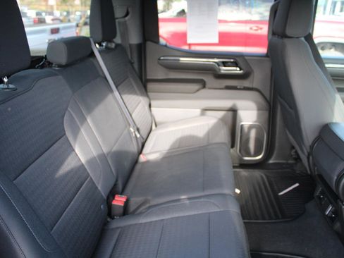 Used 2022 Chevrolet Silverado 1500 LT image 5