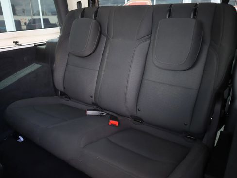 Used 2022 Jeep Wrangler Sport AWD/4WD image 25