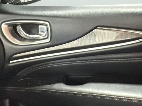 Used 2019 INFINITI QX60 Pure image 18