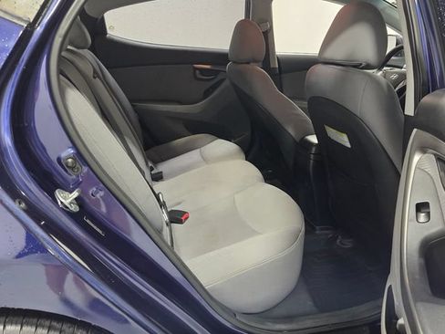 Used 2013 Hyundai Elantra GLS w/ Preferred Pkg FWD image 13