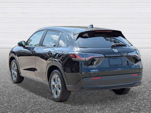 New 2026 Honda HR-V LX image 2