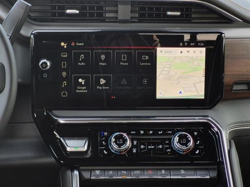 New 2026 GMC Sierra 3500 Denali Ultimate AWD/4WD image 17